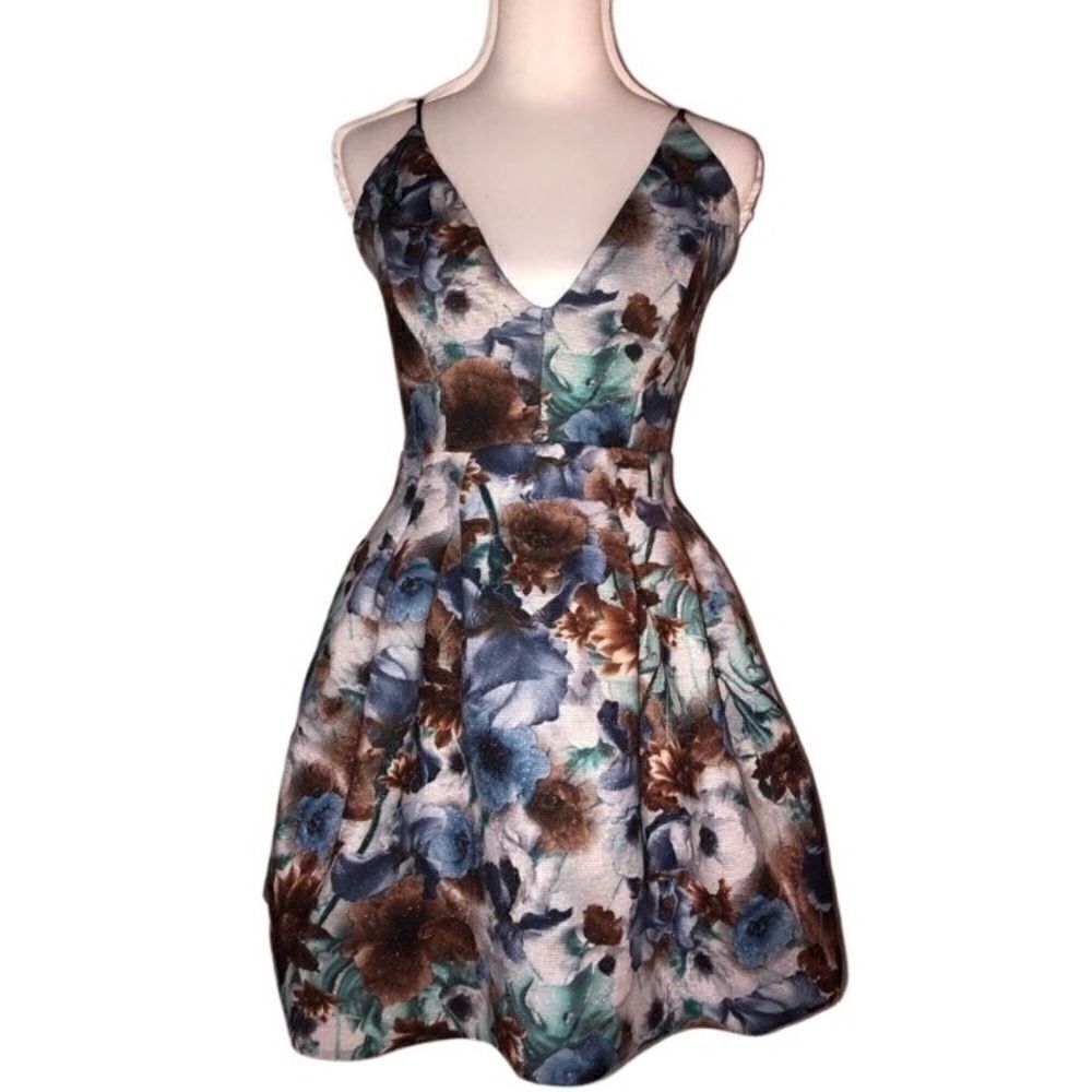 TRAC NWT floral water color bell dress with raw him